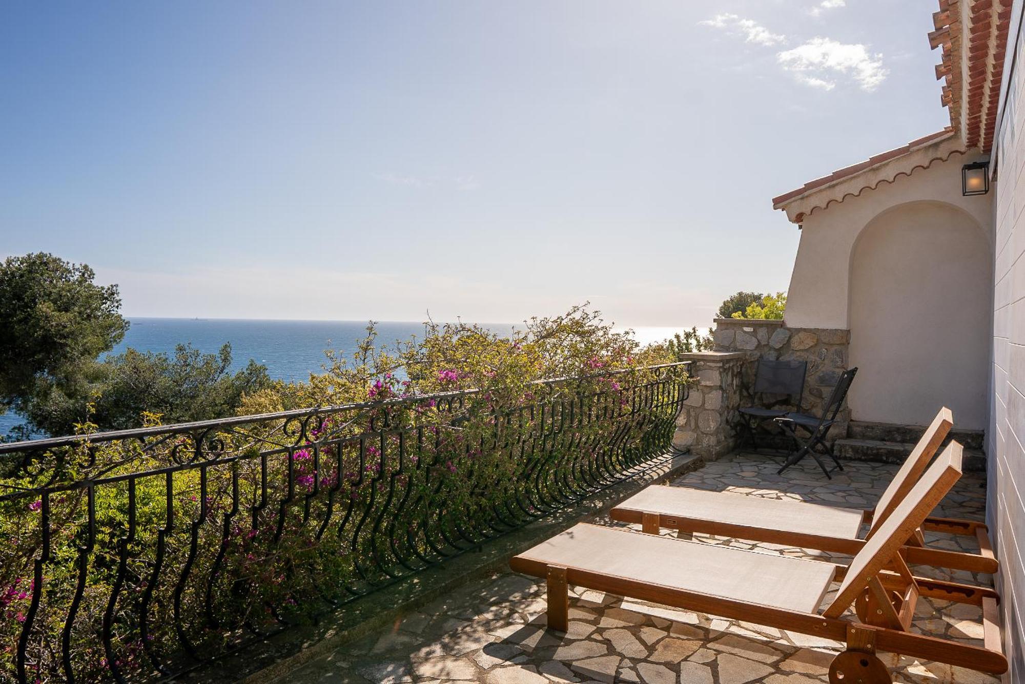 Villa Prestige Carqueiranne Bagian luar foto