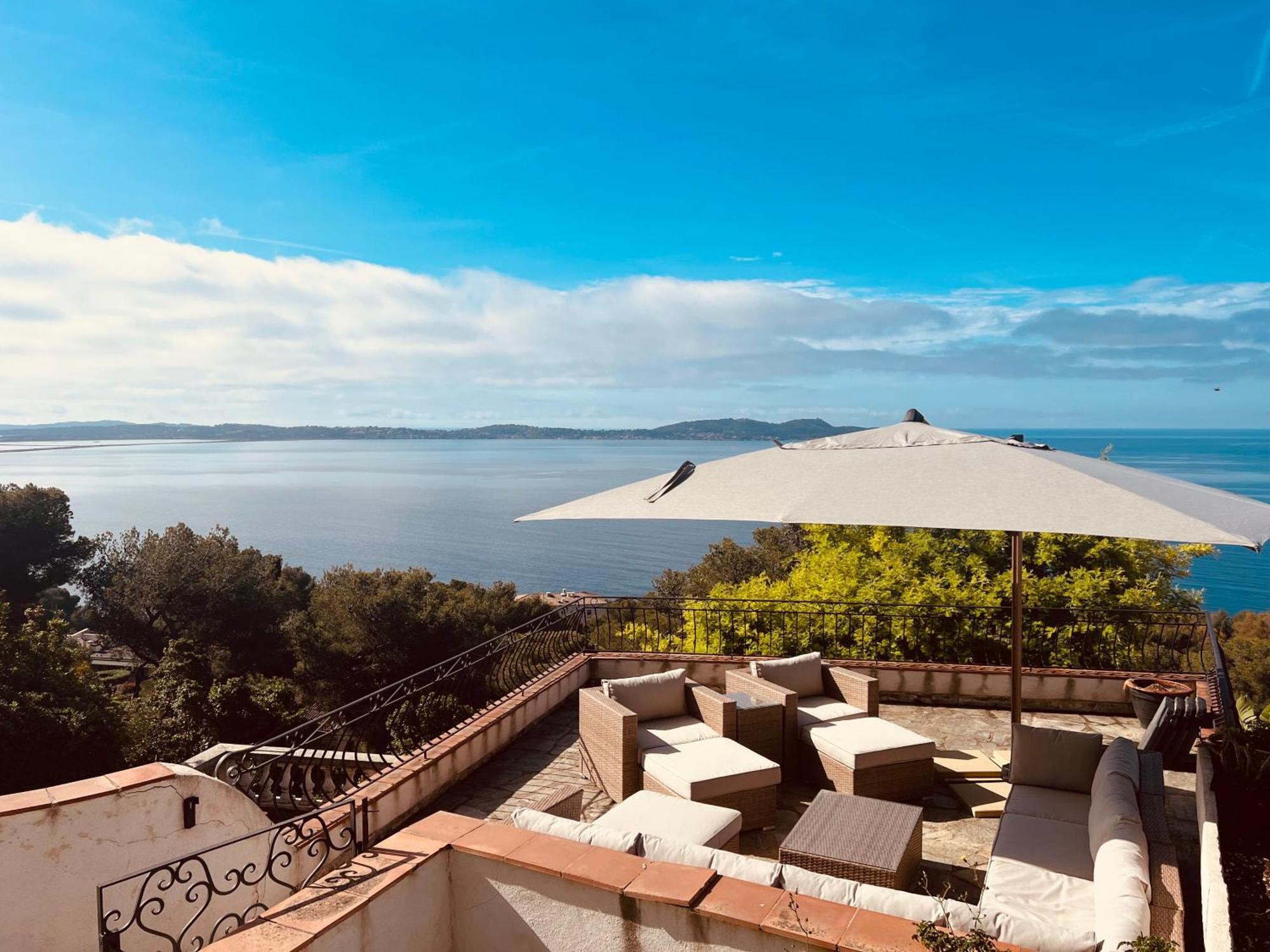 Villa Prestige Carqueiranne Bagian luar foto